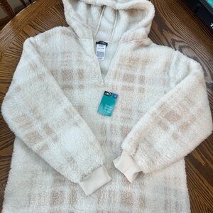 New with tagsCozy Plaid Sherpa Hoodie